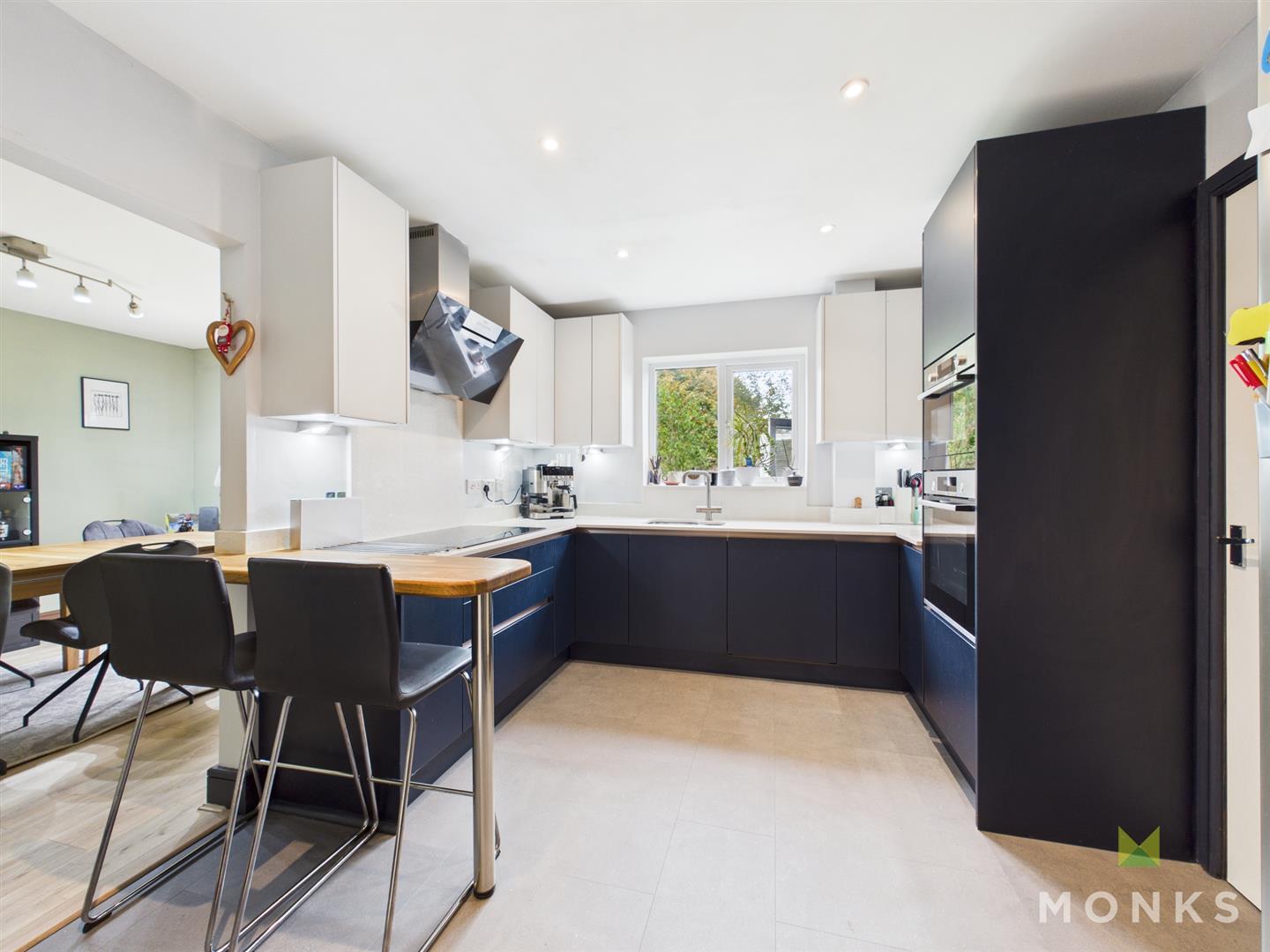 1 Oswalds Close, Oswestry, SY11 2TD For Sale 1 Oswalds Close, Oswestry, SY11 2TD For Sale